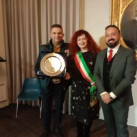 28 novembre, il Premio Bambagella agli Sbandieratori